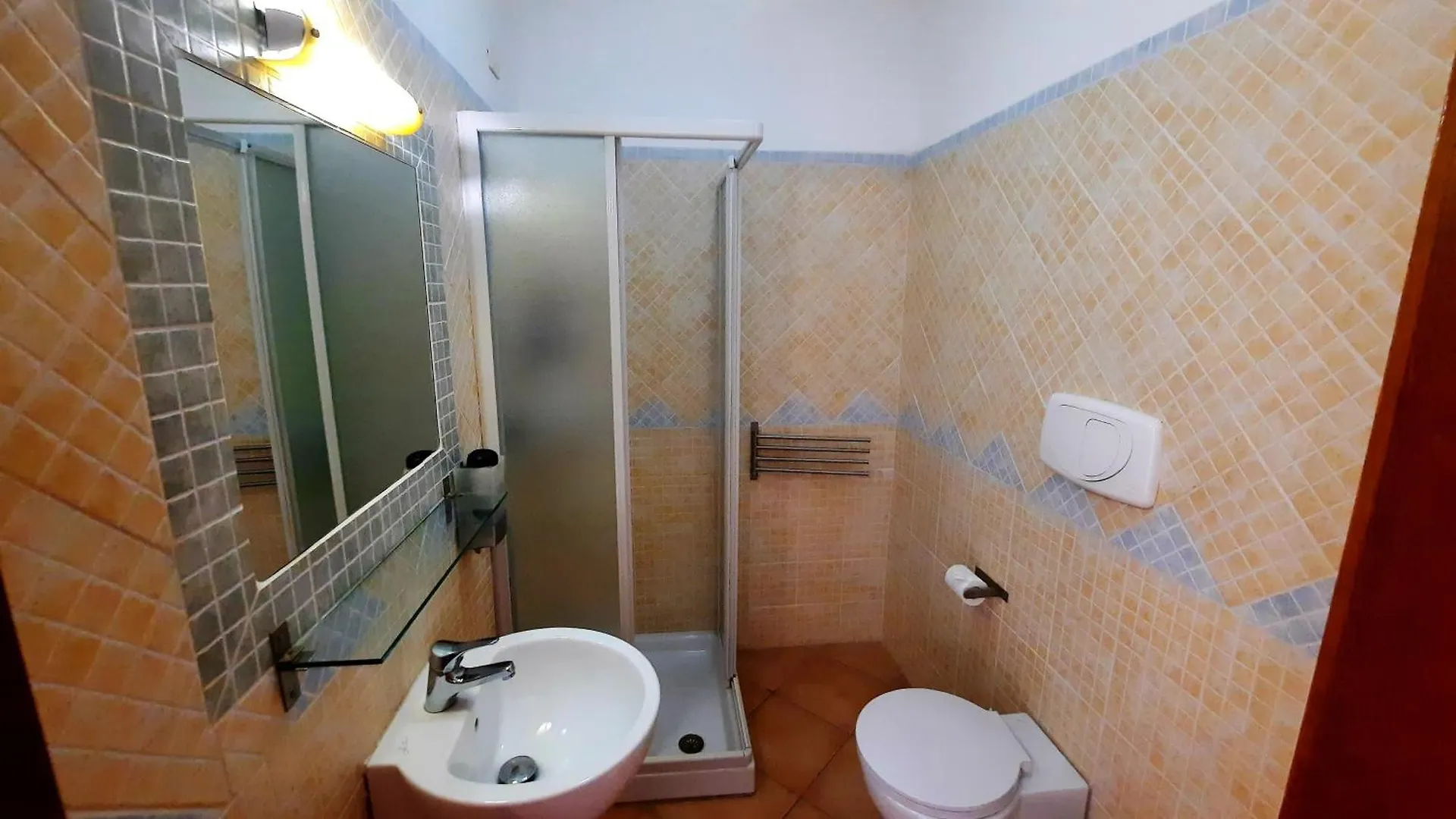 Villa Agnese Badesi 0*,  Itálie