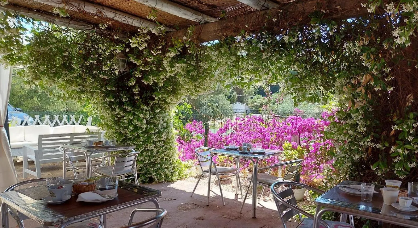 Bed & Breakfast Villa Agnese Badesi